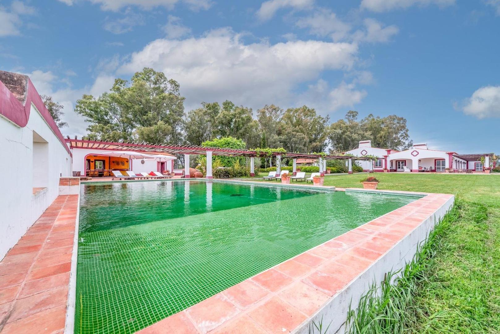 Вилла Stunning Mansion In Sao Cristovao Монтемор-у-Нову Экстерьер фото